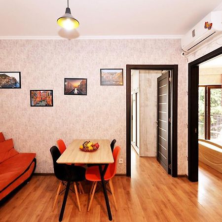 Apartment Art Django Old Avlabari Tiflis Exterior foto